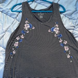 American Eagle tank top